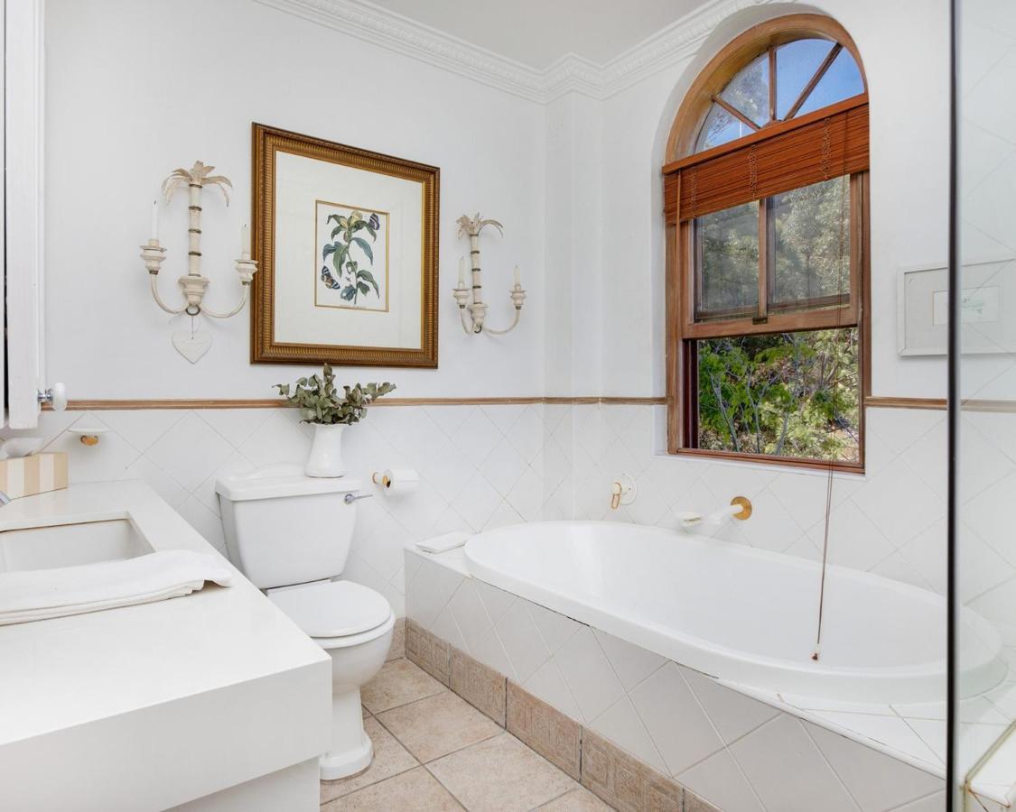 Villa Del Mar - "Luxurious En-Suite Bedroom With Lounge And Stunning Sea View Balcony In Bantry Bay" Cidade Do Cabo Exterior foto