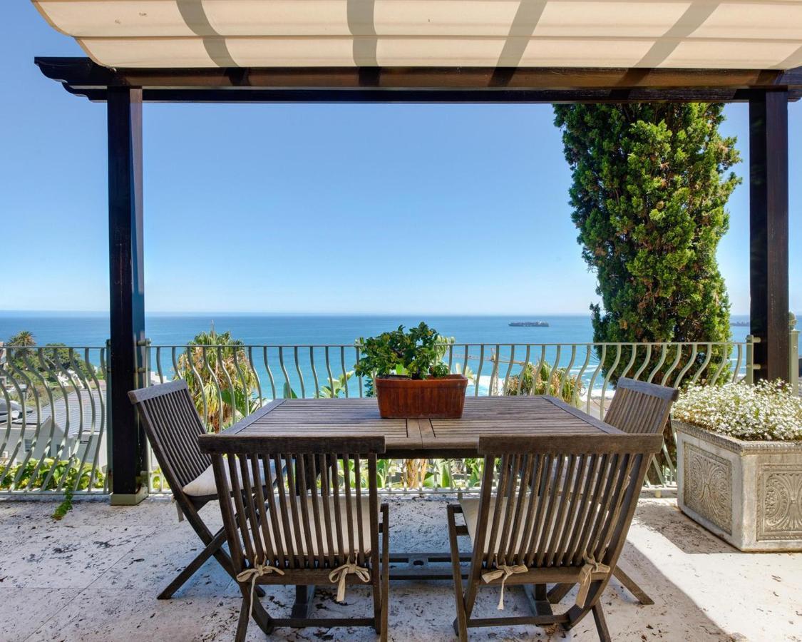 Villa Del Mar - "Luxurious En-Suite Bedroom With Lounge And Stunning Sea View Balcony In Bantry Bay" Cidade Do Cabo Exterior foto