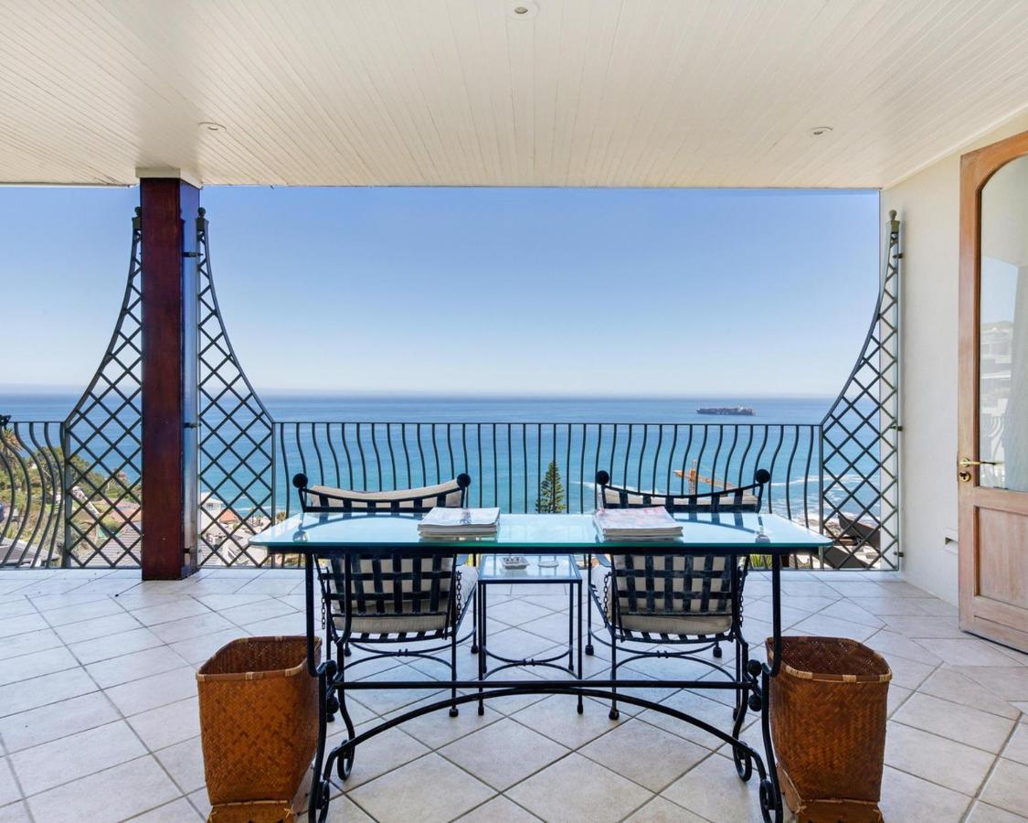 Villa Del Mar - "Luxurious En-Suite Bedroom With Lounge And Stunning Sea View Balcony In Bantry Bay" Cidade Do Cabo Exterior foto